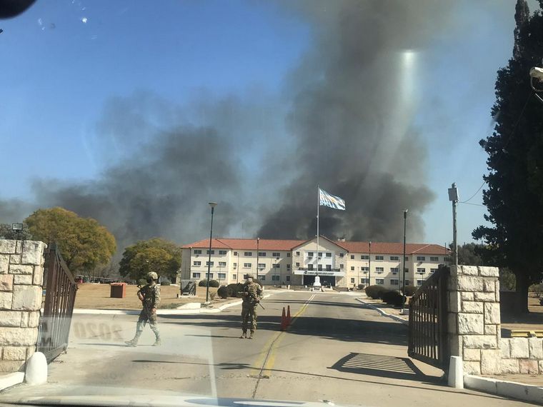 Incendio en la zona del campo militar de La Calera