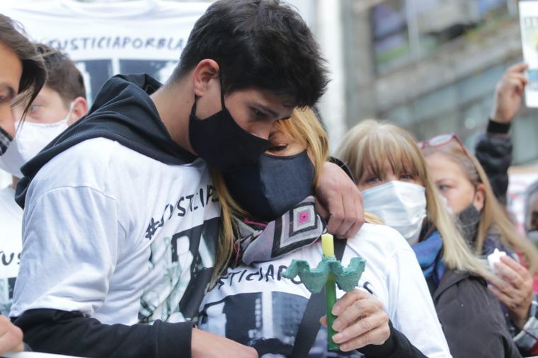 Los familiares de Blas Correas se manifiestan en las calles de la ciudad.