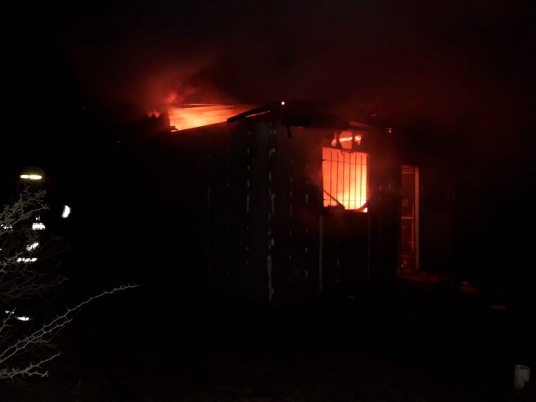 Se prendió fuego la casa de un enfermero del Hospital San Roque.