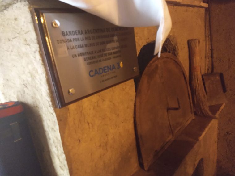 AUDIO: Cadena 3 donó la bandera a la casa museo de San Martín