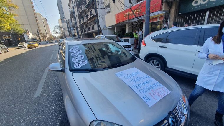 Marcha de médicos en Córdoba Capital.