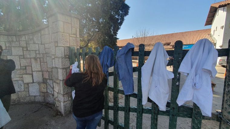 Marcha y movilización de médicos en Córdoba.
