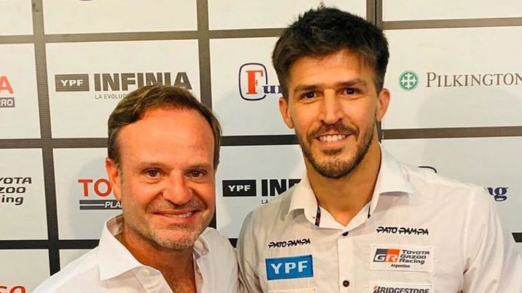 Matías Rossi, junto a Rubens Barrichello.