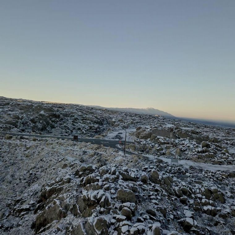 El Parador Giulio Cesare completamente nevado y desde el cielo (Foto: Juan Filloy).