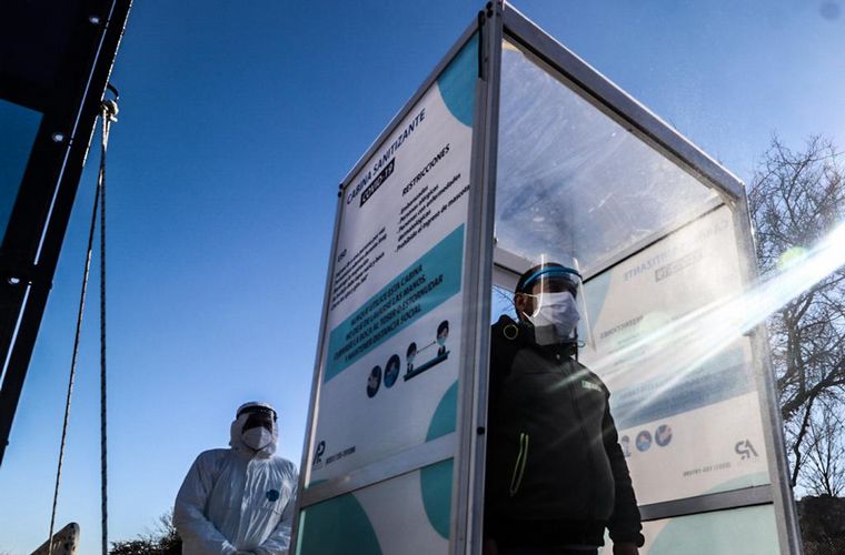 Arcos sanitizantes de ingreso a los Parques de Servicio.