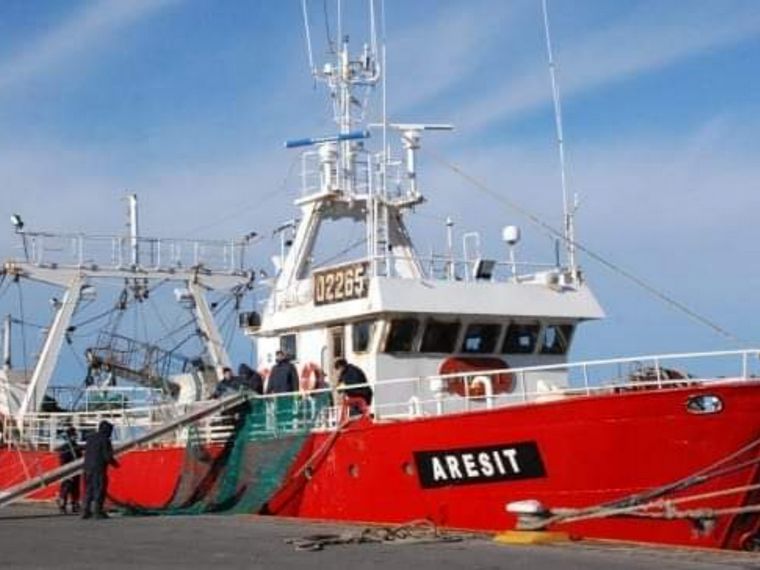 El control del Aresit en el puerto está a cargo de la Prefectura Naval Argentina.
