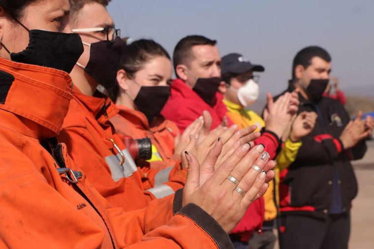 Bocinazo para homenajear a los Bomberos en Córdoba