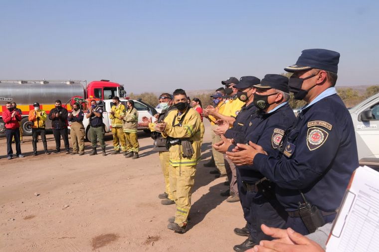 Bocinazo para homenajear a los Bomberos en Córdoba