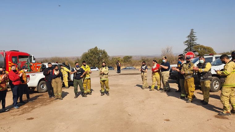 Bocinazo para homenajear a los Bomberos en Córdoba