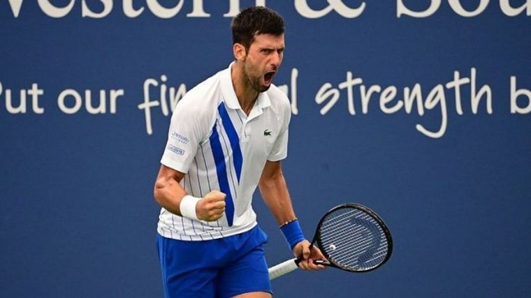 Djokovic venció en la final a Raonic y se quedó con el título en el Masters 1000
