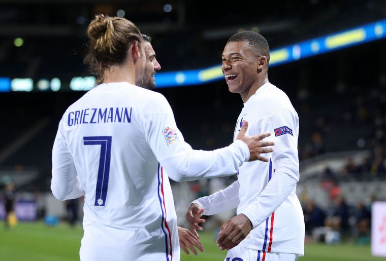 FOTO: Mbappé le dio la victoria a Francia por 1-0 ante Suecia.