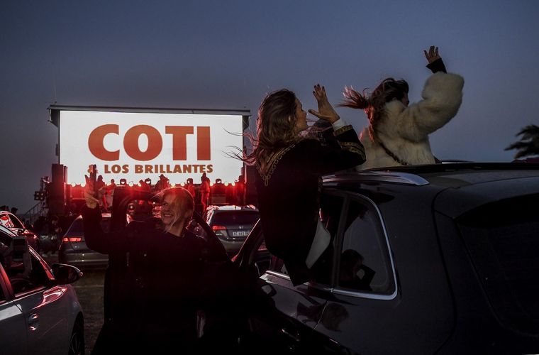 Emocionante regreso de los shows en vivo a través de un autoconcierto.