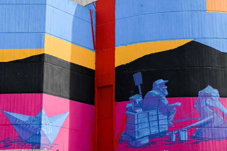 FOTO: Inauguraron un impresionante mural en el CPC Pueyrredón.