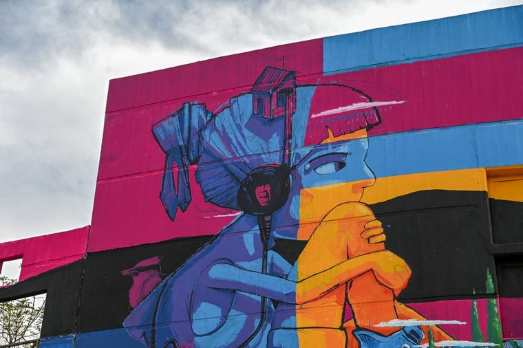 Inauguraron un impresionante mural en el CPC Pueyrredón.