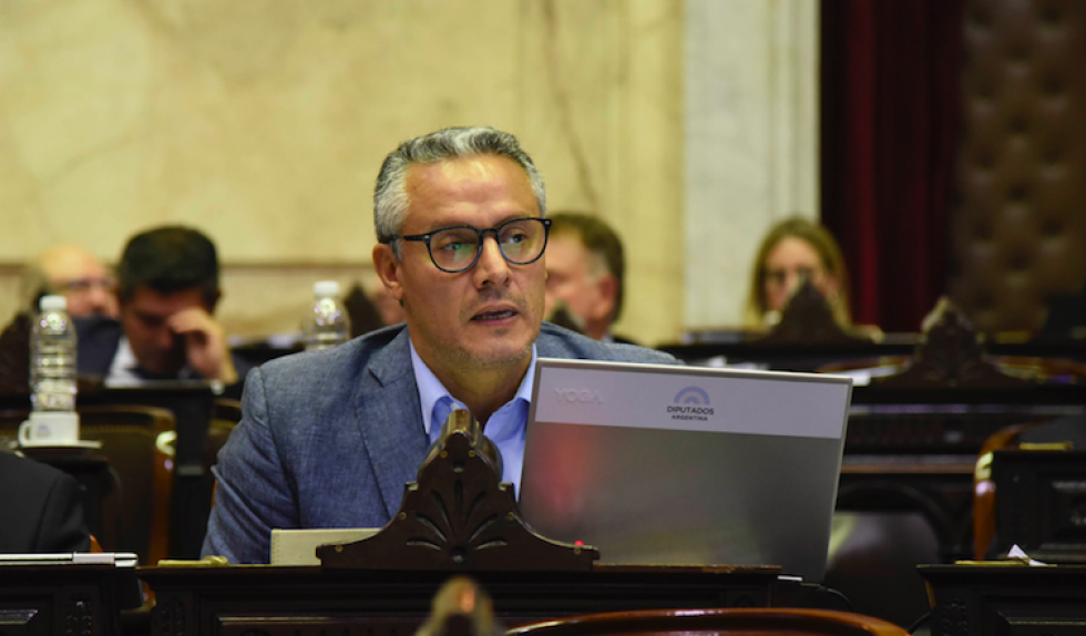 José Núñez anunció que dio positivo vía Twitter