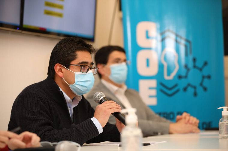 Cardozo dijo que también se harán testeos dentro de los vehículos.