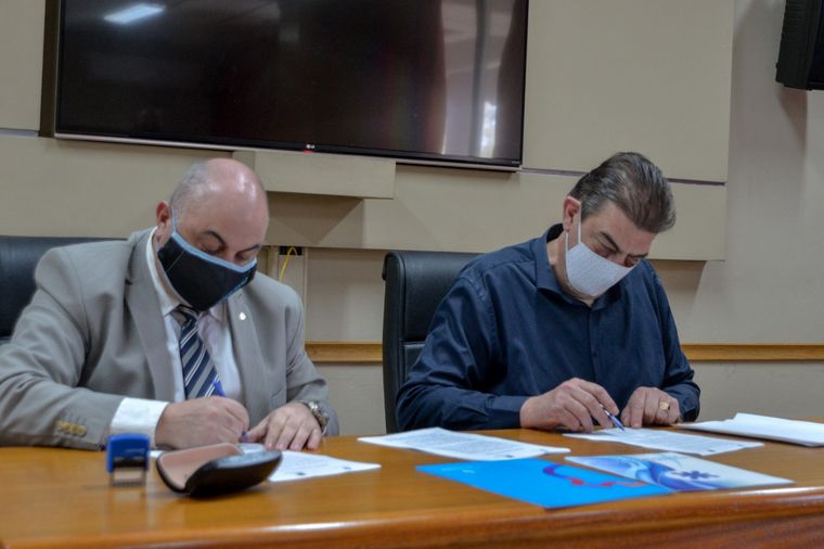 Acuerdo entre la Secretaría de Movilidad Urbana y Universidad Tecnológica Nacional.