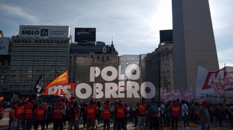 Movimientos de izquierda reclamaron por salud y comida