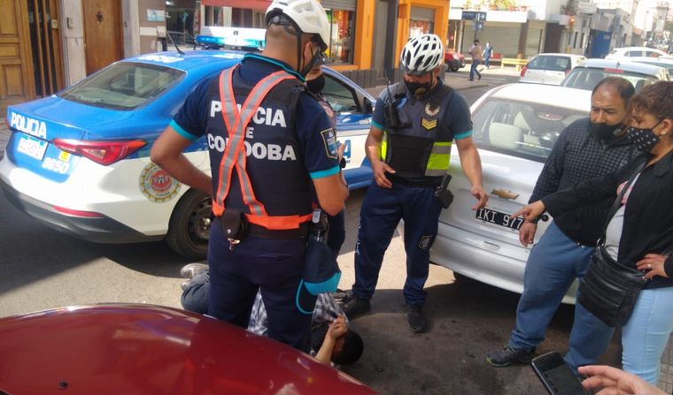 Atraparon a ladrón en colectivo.