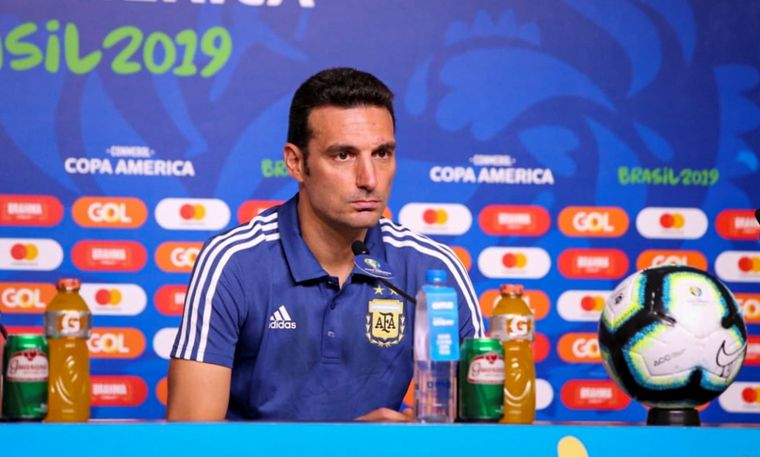 Scaloni empieza a definir los convocados para las primeras fechas de Eliminatorias.