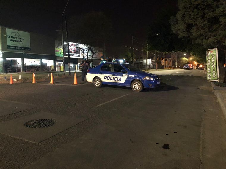 Padre toma de rehenes a sus hijos de 3 y 6 años