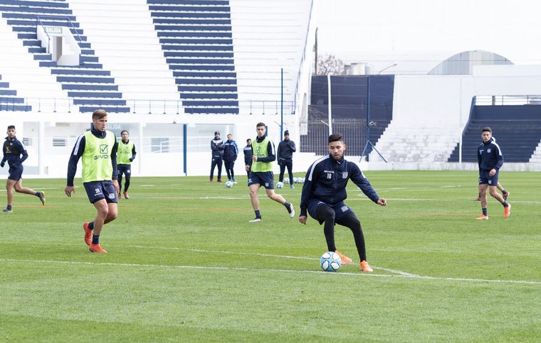 Tres positivos de coronavirus en el club de barrio Jardín.