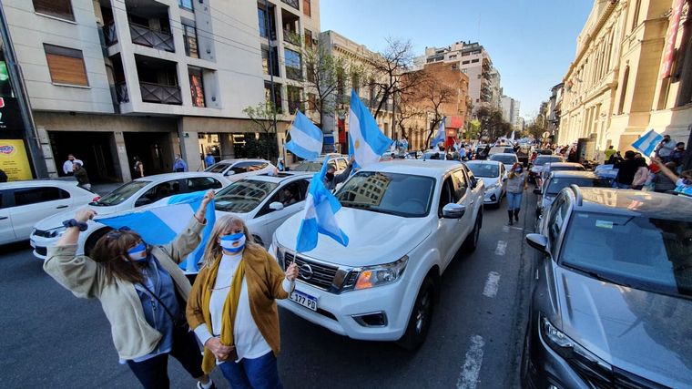 Banderazo contra el gobierno en Córdoba