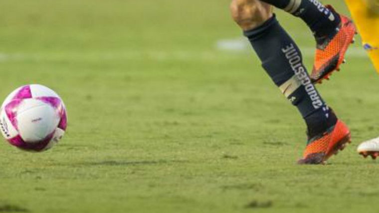 Los amistosos podrán realizarse desde el jueves en Primera y Primera Nacional