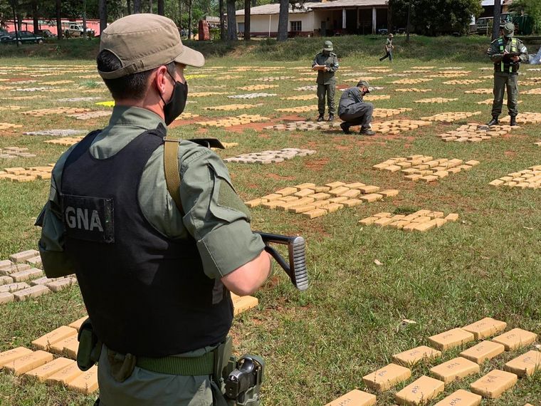 La marihuana estaba en 487 bultos.