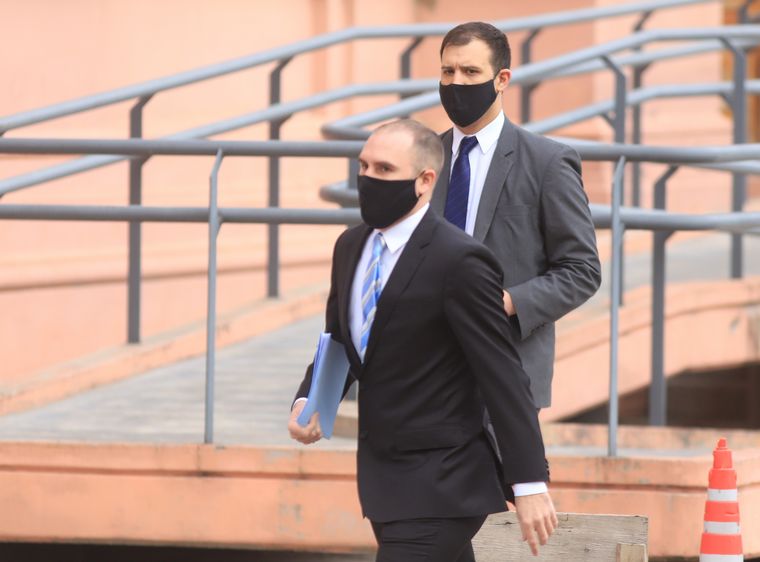 Guzmán, en las afueras de la Rosada (foto: Archivo)