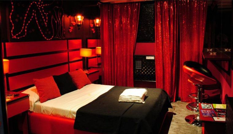 Los moteles volverían a la actividad este martes.