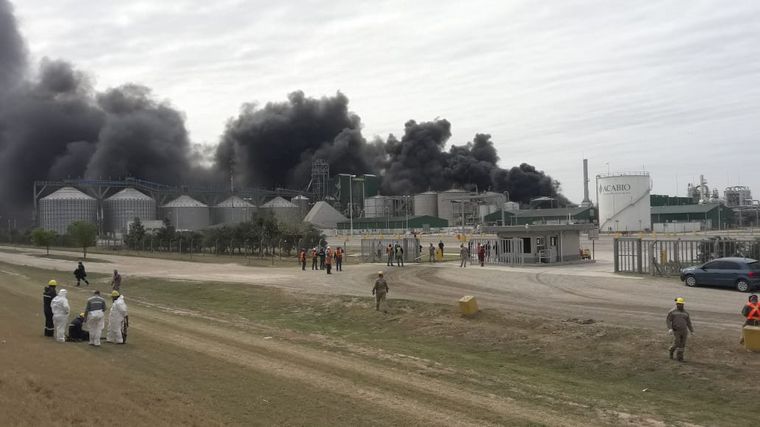 Impactante incendio en la planta AcaBio