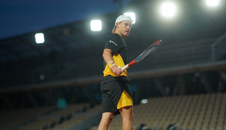 Schwartzman avanzó a octavos de final de Roland Garros.