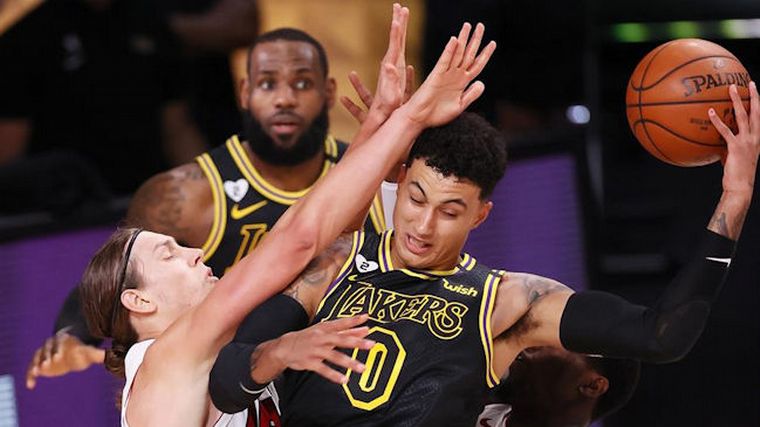 Los Angeles Lakers pusieron la serie 2 a 0 frente a Miami Heat.