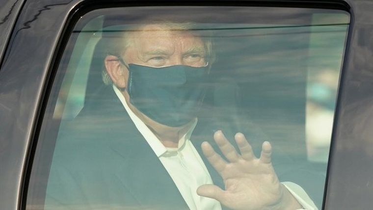 Trump recibió el alta y volvió a la Casa Blanca.