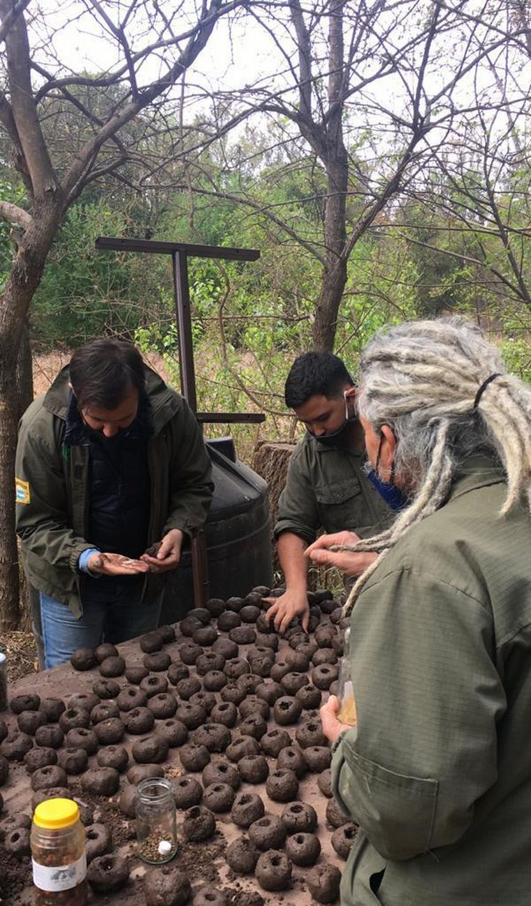 Esta técnica es también conocida como “Nendo Dango”.