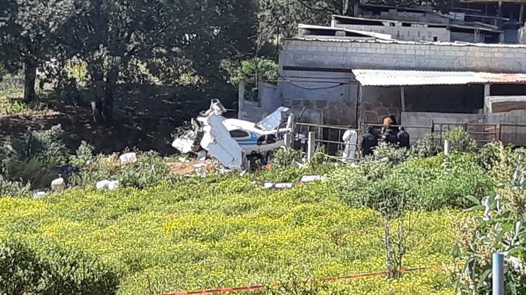 La avioneta quedó totalmente destruida.
