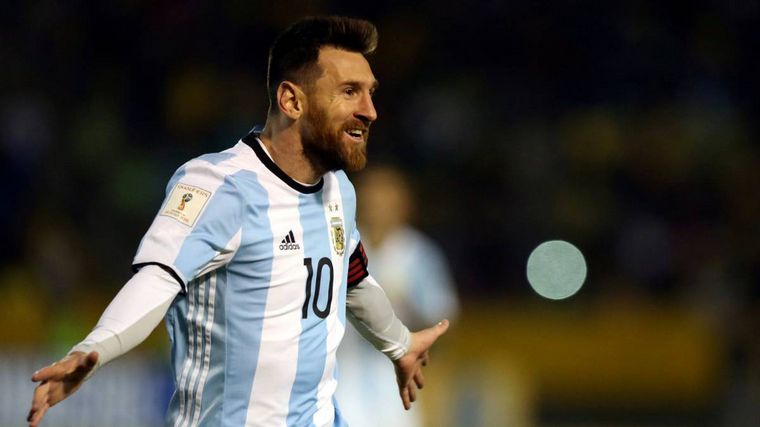 Messi, máximo goleador histórico de la Selección