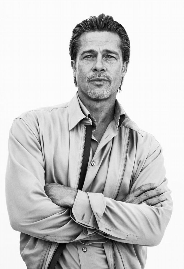FOTO: Brad Pitt posó a sus 56 años 