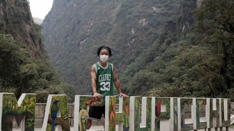 El joven logró conseguir un permiso especial para visitar el Machu Picchu.