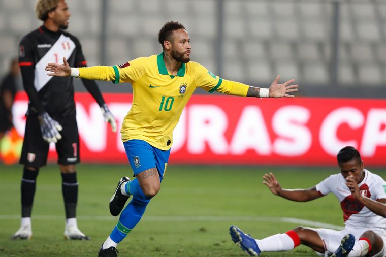 Neymar, el héroe del triunfo de Brasil ante Perú (Foto: @InvictosSomos)