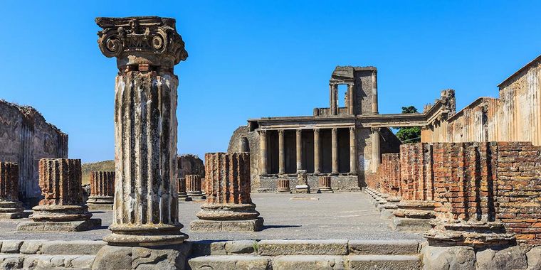 La mujer visitó Pompeya en 2005.