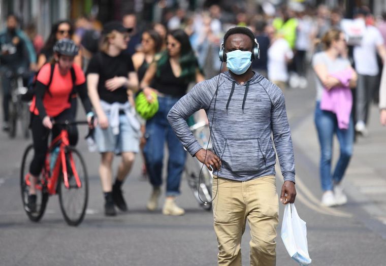 Un paciente recuperado perdió la audición.