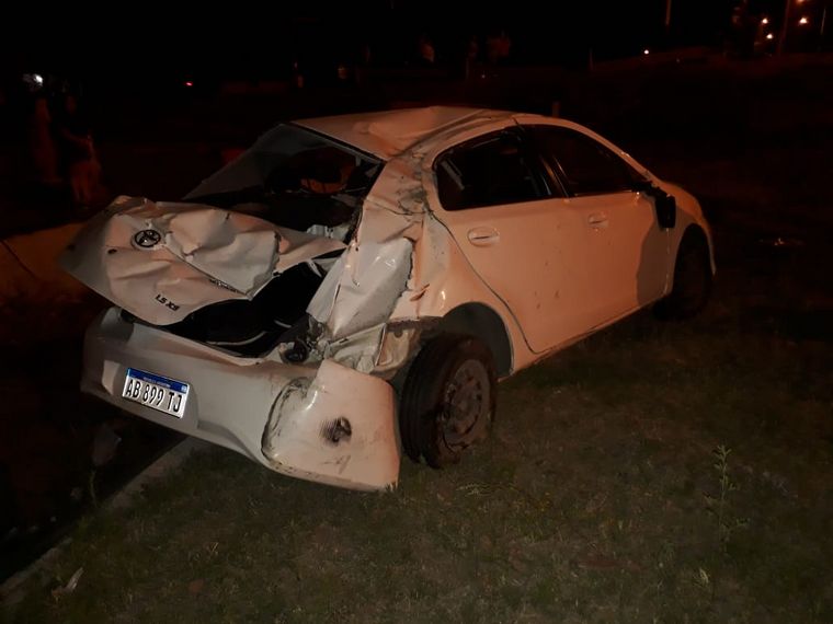 Tres heridos en un espectacular choque en Santa Fe.