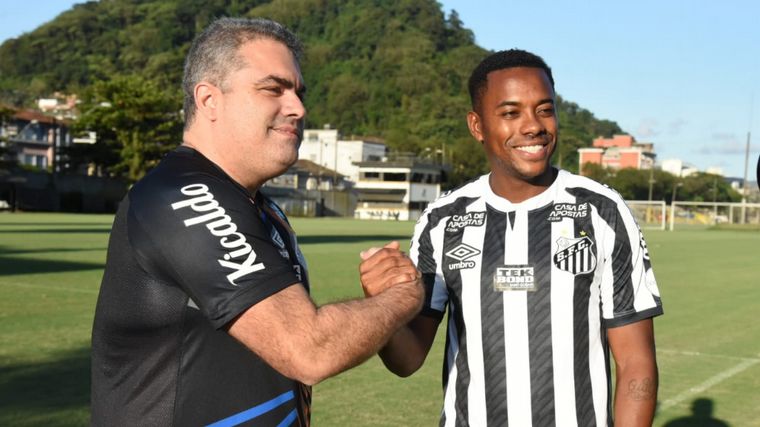 Robinho se enfocará en su defensa en un juicio por abuso sexual.