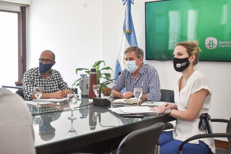 Emilio Jatón permanece aislado en su domicilio.