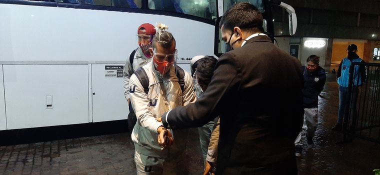 Varios test a jugadores de Estudiantes de Mérida dieron positivo por coronavirus.