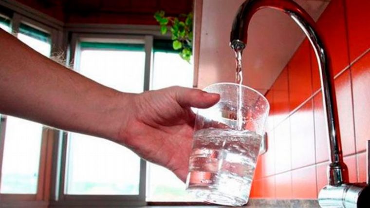 El servicio de agua potable se normalizará totalmente el domingo.