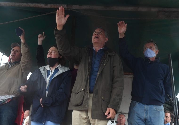 La manifestación se produjo frente al ingreso del campo Casa Nueva.