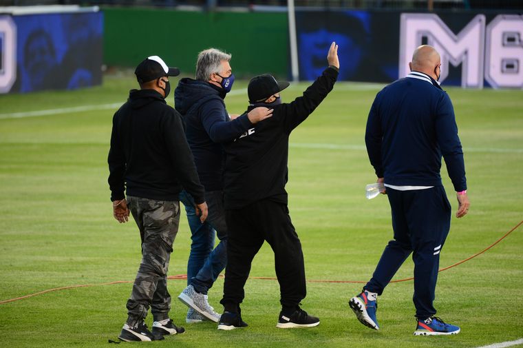 FOTO: Gimnasia y Patronato ya juegan en el estadio Juan Carlos Zerillo.